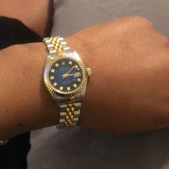 Womens 2 toned Rolex - Picture 8 of 8